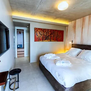 https://villa-catleya-appart-htel.fr-provencehotel.com